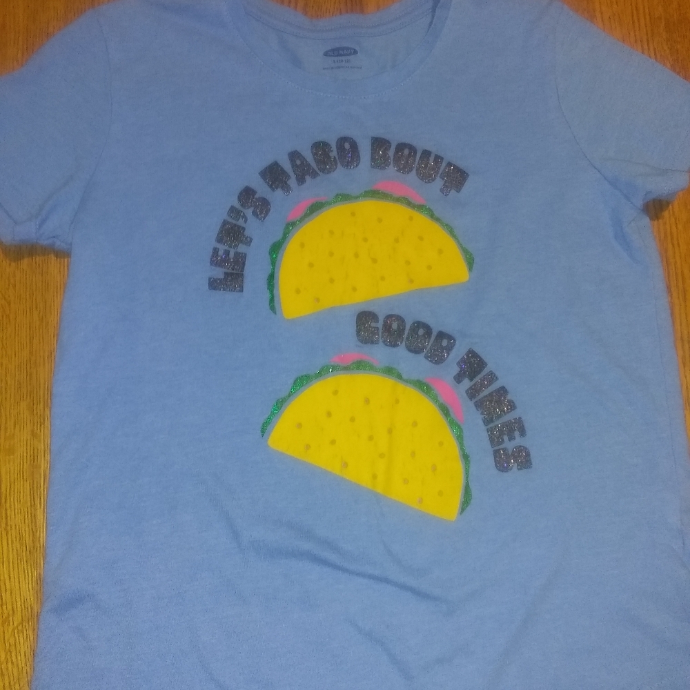 Old navy girl shirt